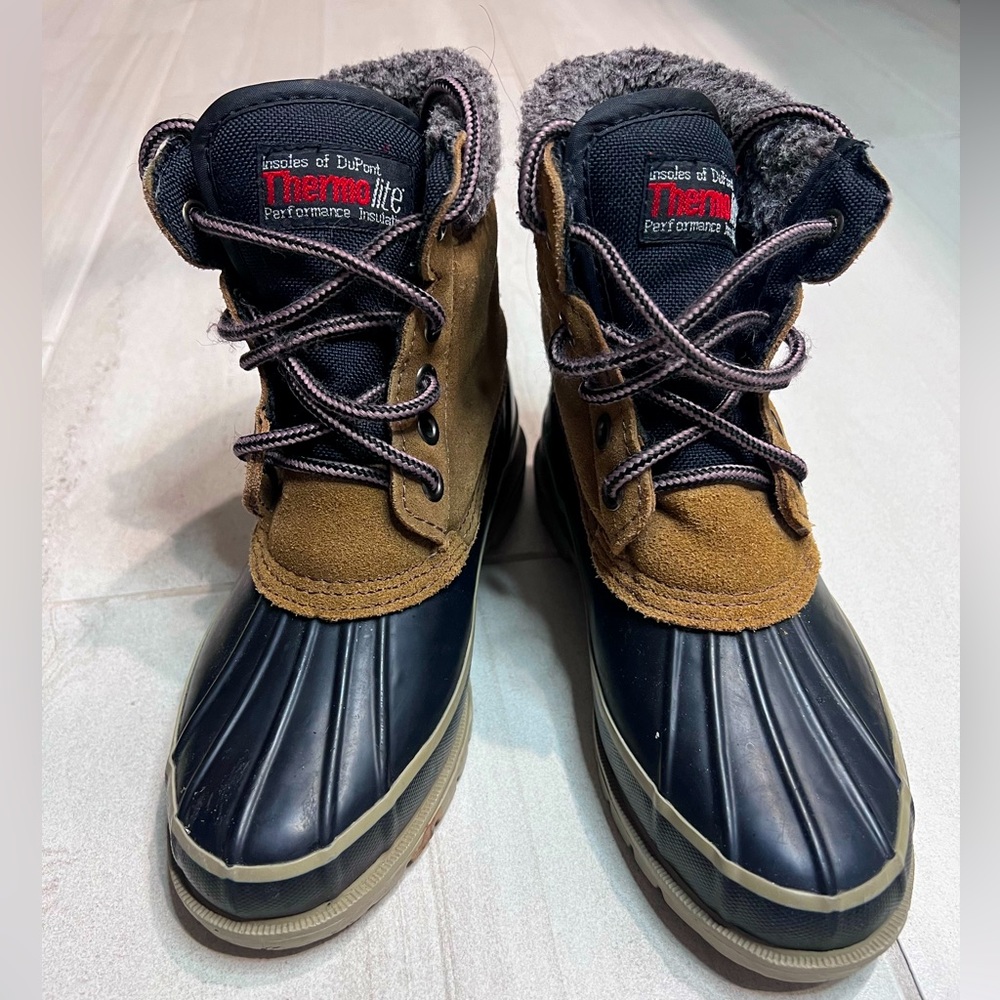 Cherokee ThermoLite Duck Boots, Insoles of DuPont, Leather, Steel Shank, size 6